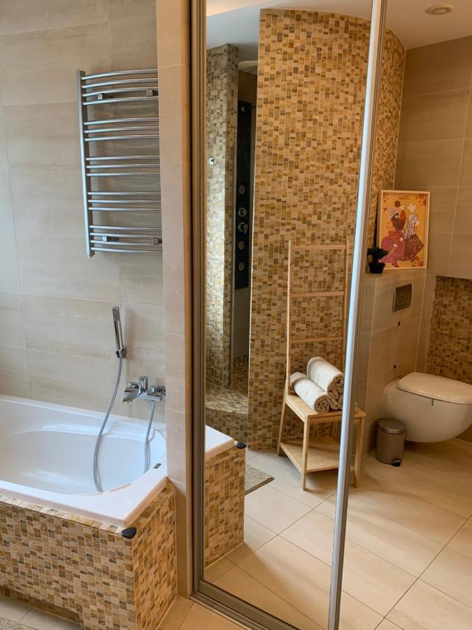 Royal Apartment Krakow Bagian luar foto