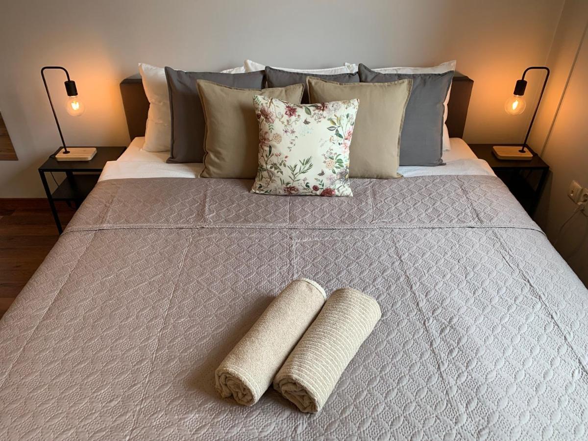 Royal Apartment Krakow Bagian luar foto